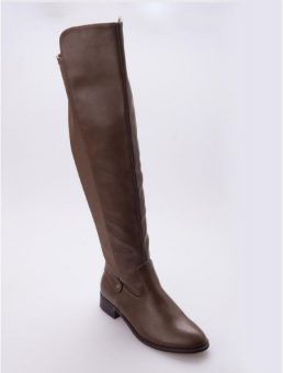 brown tall boots winter fashion