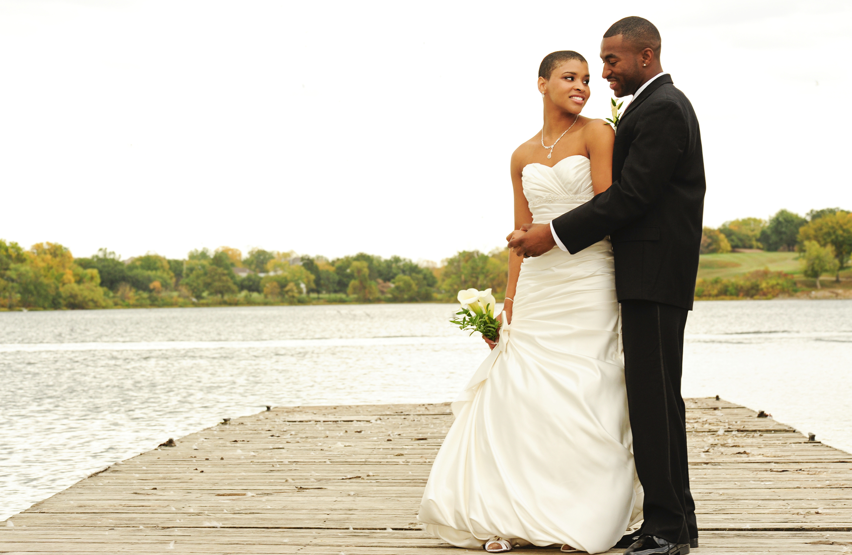 How to have a budget-friendly wedding | Bona Magazine
