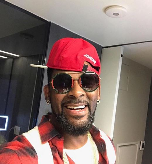 R Kelly I admit it 19 minute song gets mixed reactions and causes a stir on social media