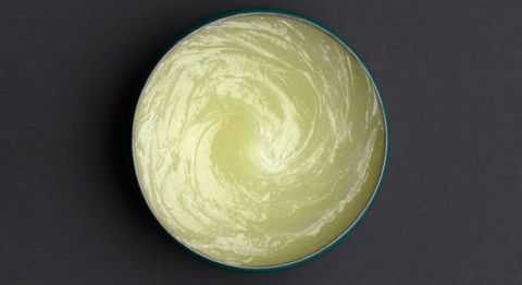 10 amazing uses for petroleum jelly