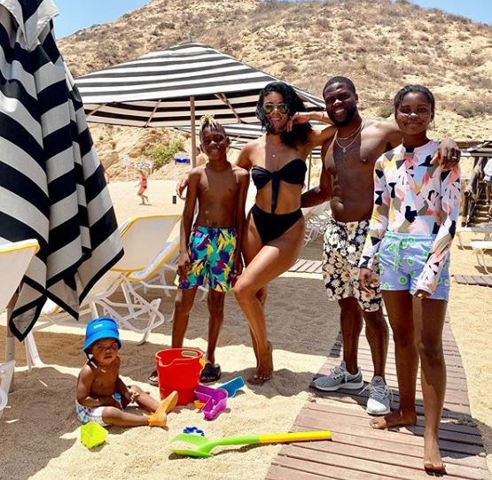 Kevin and Eniko Hart's fun in the sun vacay