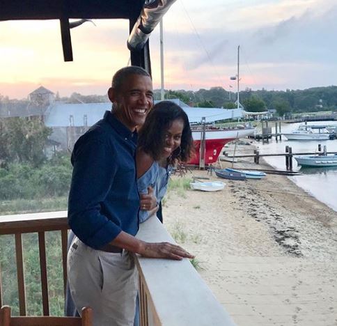 Happy 27th wedding anniversary to the Obamas