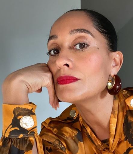 Tracee Ellis Ross shares an old school remedy for dry hands