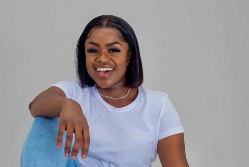 New beginnings: Penny Ntuli lands a job in Johannesburg | Bona Magazine