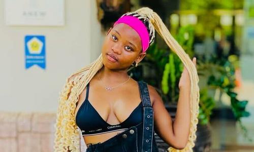 Naledi Aphiwe boo'd off stage after cutting maskandi artist's performance short | Bona Magazine