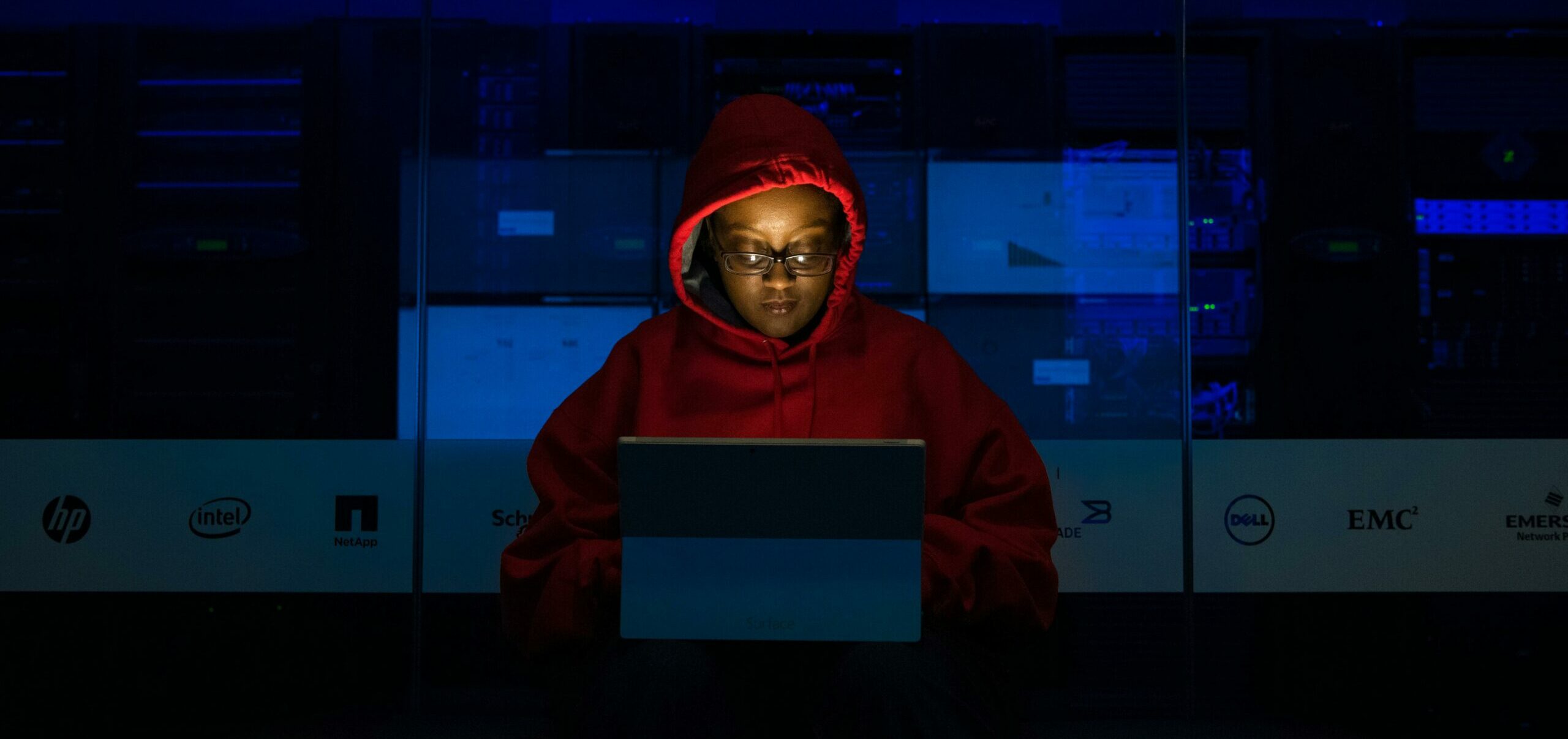Tech Overload? Simple Strategies to Reclaim Your Life in South Africa