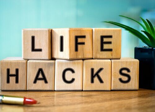 kitchen hacks South Africa, load shedding survival tools, baking soda home remedy, Joburg kitchen emergency kit, aluminium foil hacks, duct tape repairs Joburg, tea towel first aid, everyday emergency fixes, Joburg ETC, Bona Magazine