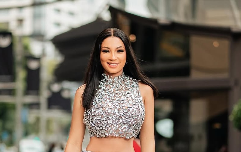 Ashley Ogle speaking on camera, celebrity breakup interview, emotional moment, South African reality star, Bona Magazine