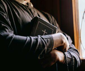 South African pastor dancing, amapiano church video, ELCSA pastor viral TikTok, pastor dancing after church, Bona Magazine