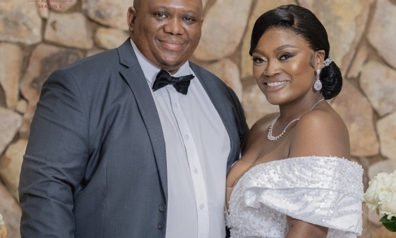 Sol Phenduka microphone conversation, Palesa Mphaki silhouette, reality TV advice, South African relationships, Bona Magazine