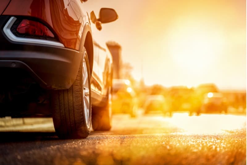 car cooling tips South Africa, summer cabin heat prevention, parking in shade car South Africa, vehicle maintenance hot weather, safe driving summer South Africa, Bona Magazine