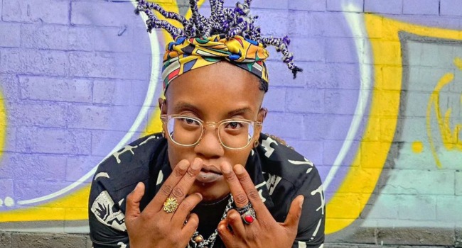 Toya Delazy performing on London street, South African musician live in UK, London street performance South African artist, Bona Magazine