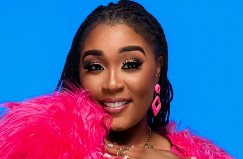 Lady Zamar studio microphone, South African singer new music hint, Lady Zamar Instagram teaser image, Mzansi house music star, Bona Magazine