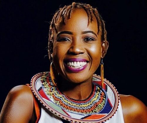 Ntsiki Mazwai Afro hairstyle 2025, Ntsiki Mazwai studio portrait Johannesburg, South African poet Ntsiki Mazwai public appearance, Simphiwe Dana Afro portrait, African singer Simphiwe Dana on stage, South African afro hairstyle fashion, Bona Magazine