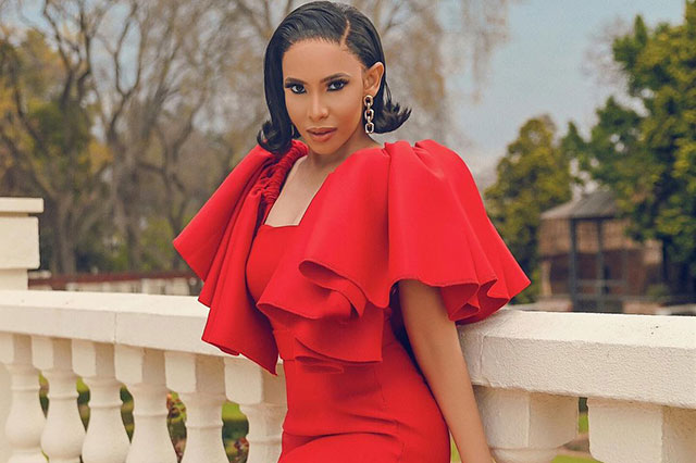 Thuli P Zep dance video, Thuli P viral dance clip, South African DJ Thuli P dancing, Zep dance trend South Africa, Bona Magazine