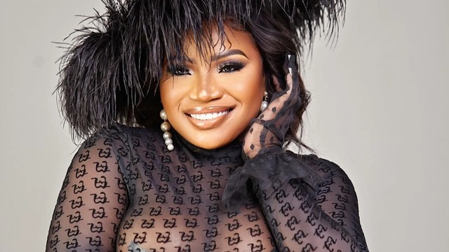 Makhadzi performance South Africa, Makhadzi live concert Limpopo, Makhadzi stage energy, South African female singer, Bona Magazine