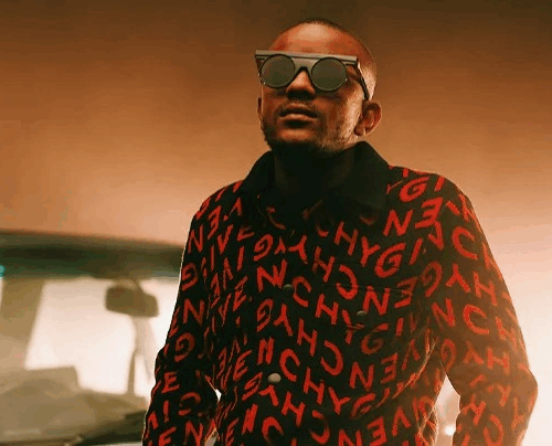 Kabza De Small, Kabelo Motha, Amapiano producer South Africa, Kabza De Small live performance, South African DJ nightlife, Amapiano culture SA, fans concerned social media, Bona Magazine