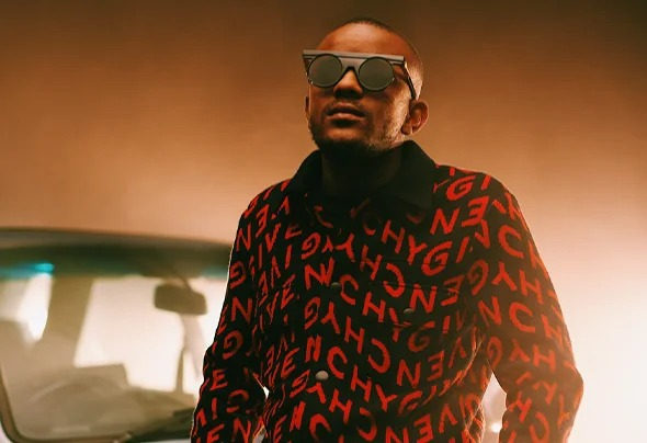 Kabza De Small, Kabelo Motha, Amapiano producer South Africa, Kabza De Small live performance, South African DJ nightlife, Amapiano culture SA, fans concerned social media, Bona Magazine