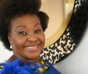 Yvonne Chaka Chaka portrait, Yvonne Chaka Chaka young career, South African female singer 1980s, Princess of Africa live performance, African pop music icon, women in music South Africa, celebrity financial success story, Bona Magazine
