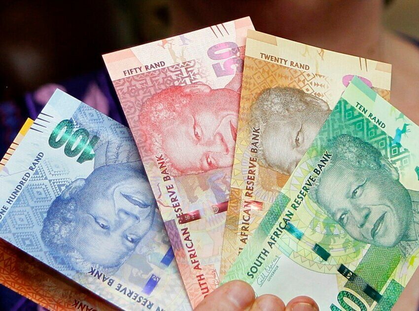 second income South Africa, side hustle ideas SA, freelance work South Africa 2026, passive income South Africa, extra income tips SA, South African side hustles, build a second income, gig economy South Africa, online income South Africa, tutoring side hustle SA, freelance writing South Africa, digital products South Africa, Bona Magazine