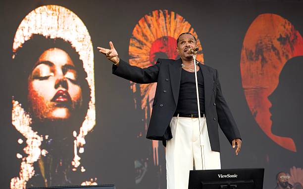 PORI, FINLAND - JULY 19: Maxwell performs live in concert at the Pori Jazz Festival at Kirjurinluoto Park on July 19, 2025 in Pori, Finland. (Photo by Venla Shalin/Redferns)