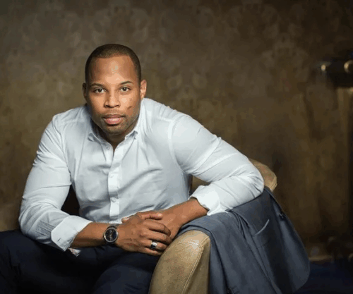 Sizwe Dhlomo trending, Sizwe Dhlomo Twitter exchange, South African celebrity controversy, local radio personality backlash, social media debate South Africa, online argument SA celebrity, poverty-shaming debate SA, Twitter reactions South Africa, celebrity fan interaction drama, public reaction Sizwe Dhlomo, Bona Magazine