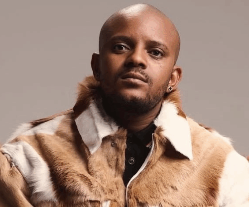 Kabza De Small Amapiano DJ, Kabza De Small performance South Africa, Amapiano music studio session, South African DJ live set, piano music crowd Johannesburg, local music industry artists SA, celebrity reaction social media South Africa, Amapiano culture nightlife SA, Bona Magazine