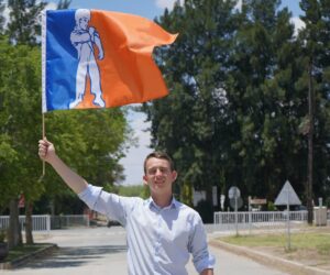 An Orania resident showed how safe the town was.