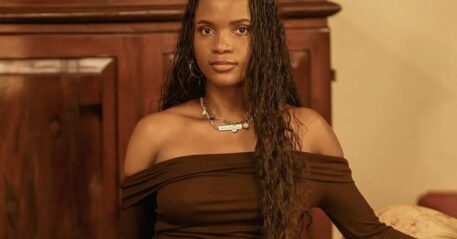 Internet reacts to Ami Faku’s ongoing legal battle with former management.