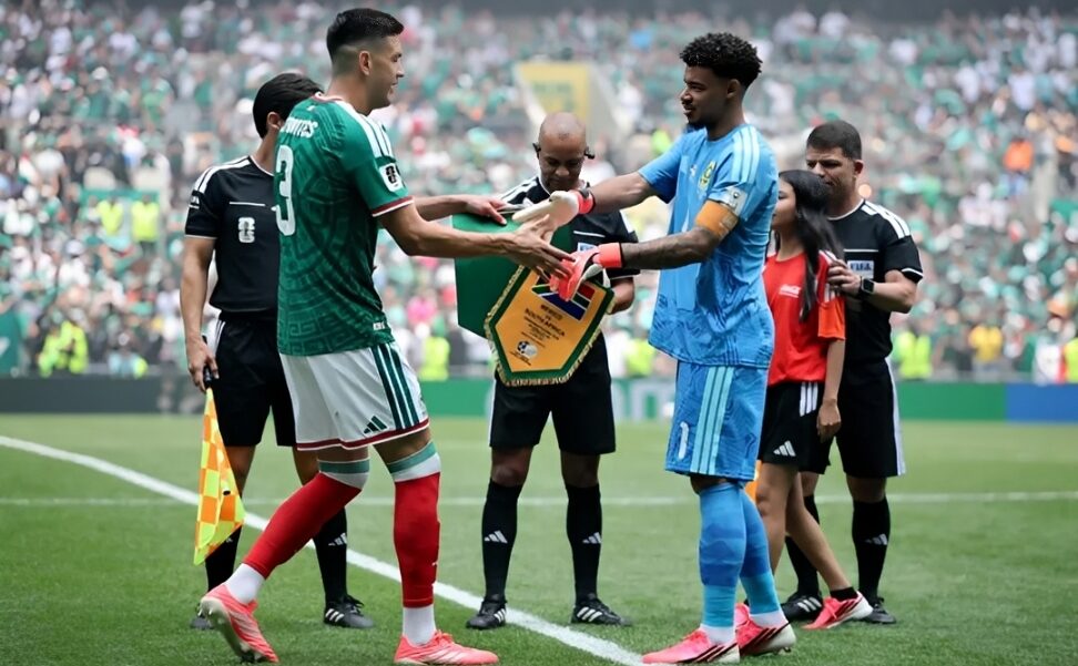 Bafana legends showed disappointment in the loss.