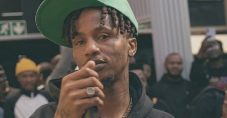 Emtee and Nandi Ndathane sparked dating rumours.