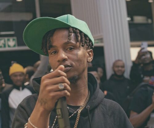 Emtee and Nandi Ndathane sparked dating rumours.
