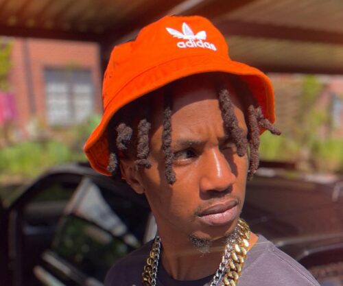 Emtee accused his ex-wife of abuse.