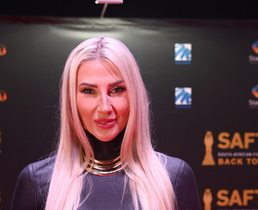 Mel Viljoen clears social media accounts as questions swirl around new nail venture.