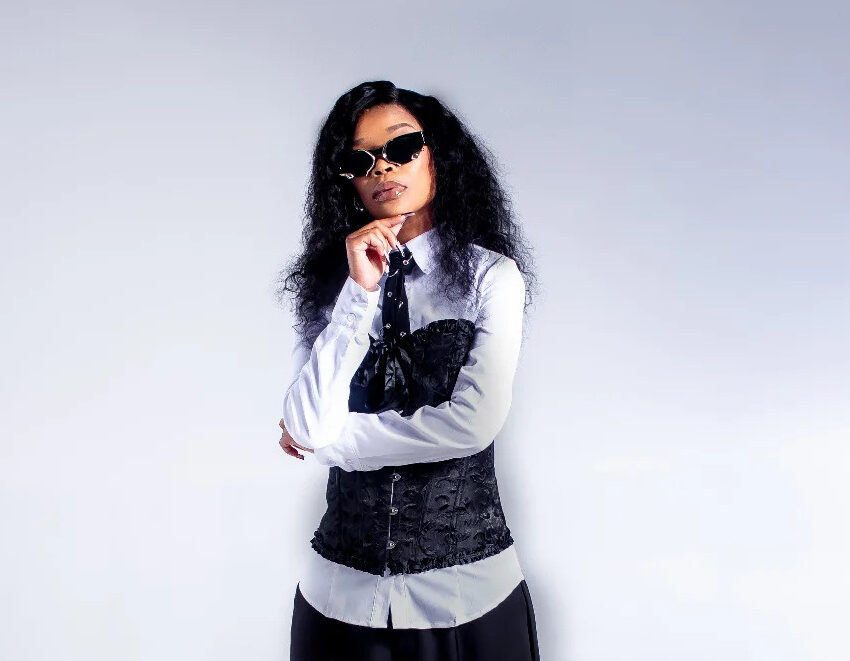 Fifi Cooper delays '1 Night With Fifi Cooper' tour amid personal GBV-related matter.