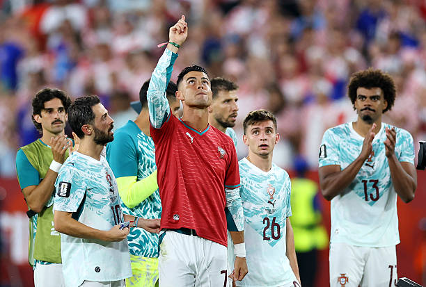 Portugal secures late win to advance into Round of 16.