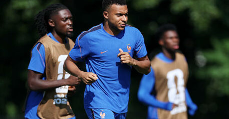 France will take on Spain to enter the final round of the 2026 FIFA World Cup.