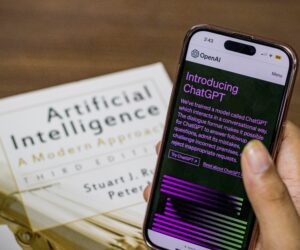 Why AI cannot fully replace a therapist.